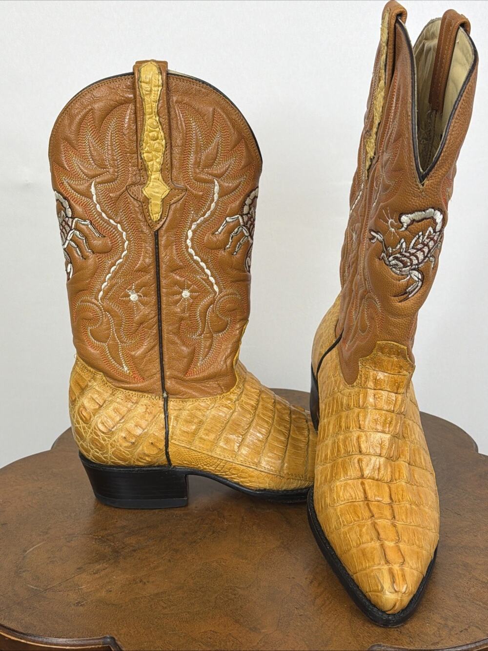 Durango Embroidery Alligator Western Boots Embossed Leather Mens 9.5 27 MEXICO